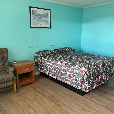 Pinelodge Motel Baxley ภายนอก รูปภาพ
