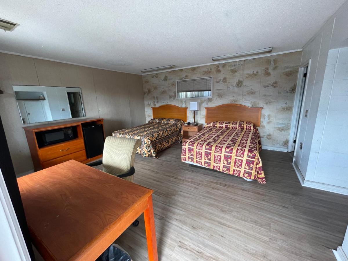 Pinelodge Motel Baxley ภายนอก รูปภาพ