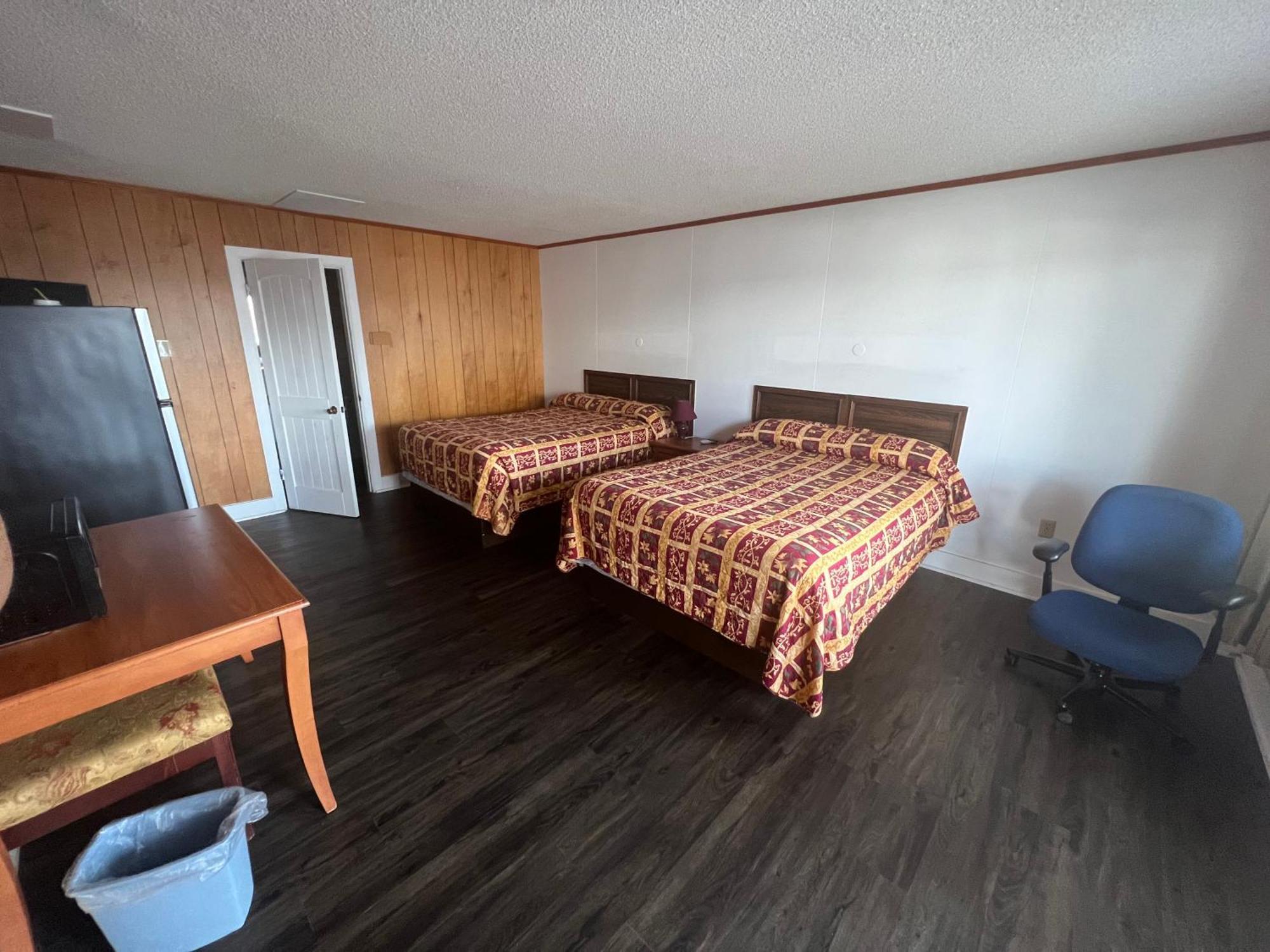 Pinelodge Motel Baxley ภายนอก รูปภาพ